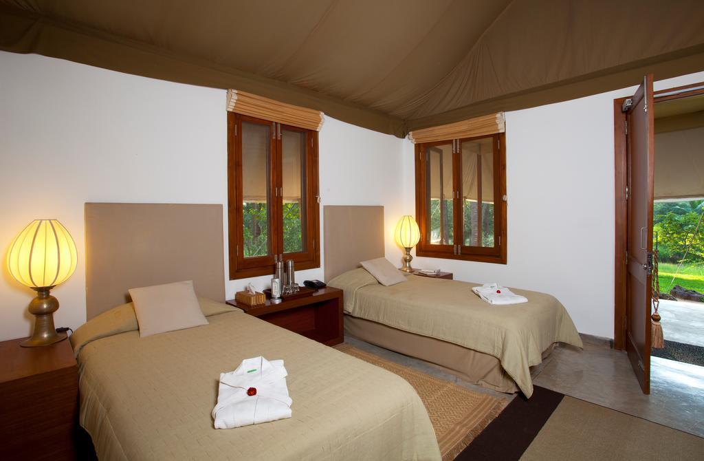 Shreyas Retreat Hotel Nelamangala Room photo