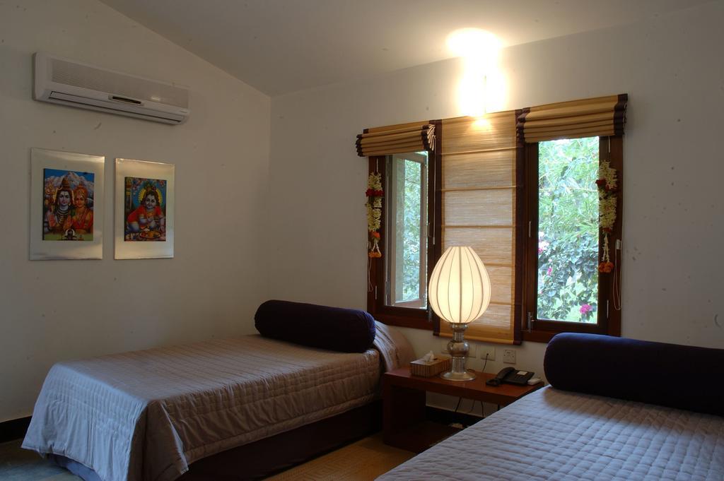 Shreyas Retreat Hotel Nelamangala Room photo